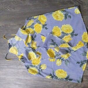 Sleeveless women's blouse